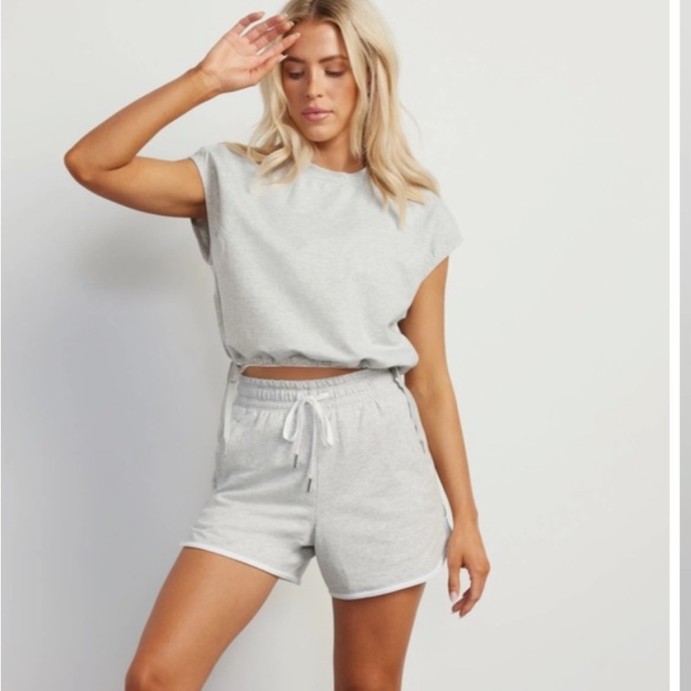 Stori Aspire Shorts View 2